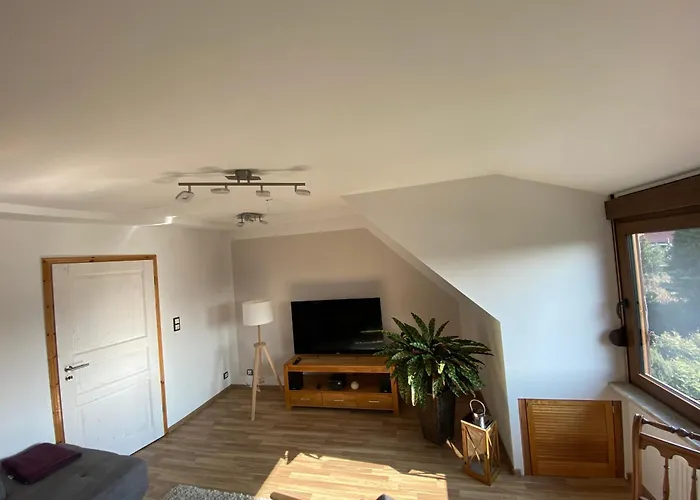 Unter Dem Dach Mit Parkplatz