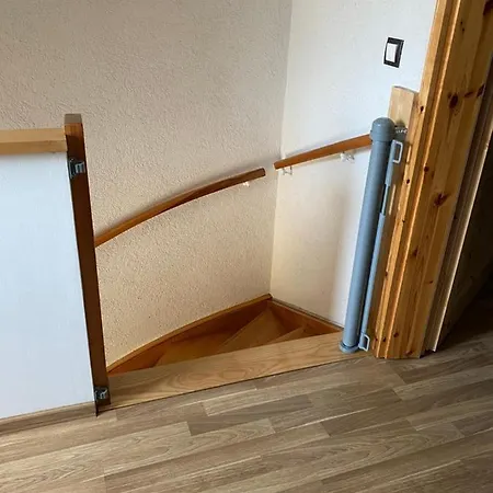 Apartment Unter Dem Dach Mit Parkplatz *