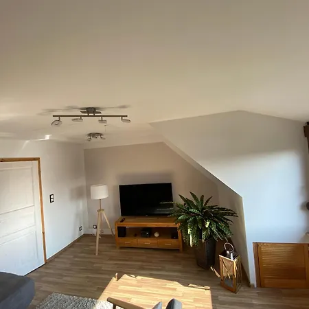 Unter Dem Dach Mit Parkplatz