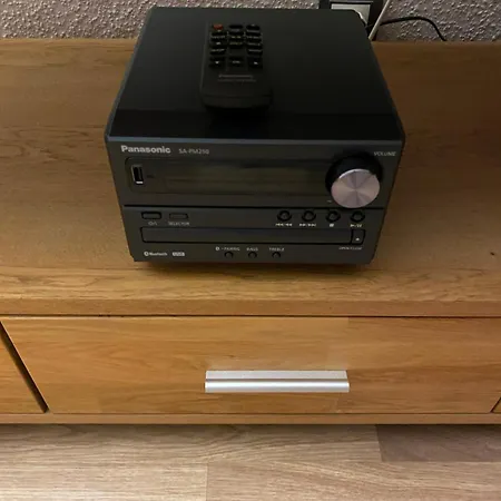 Unter Dem Dach Mit Parkplatz Brema