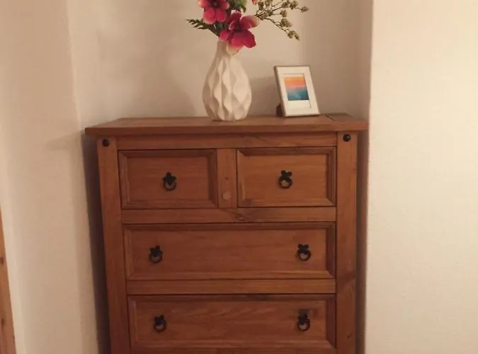 Appartement Unter Dem Dach Mit Parkplatz Bremen