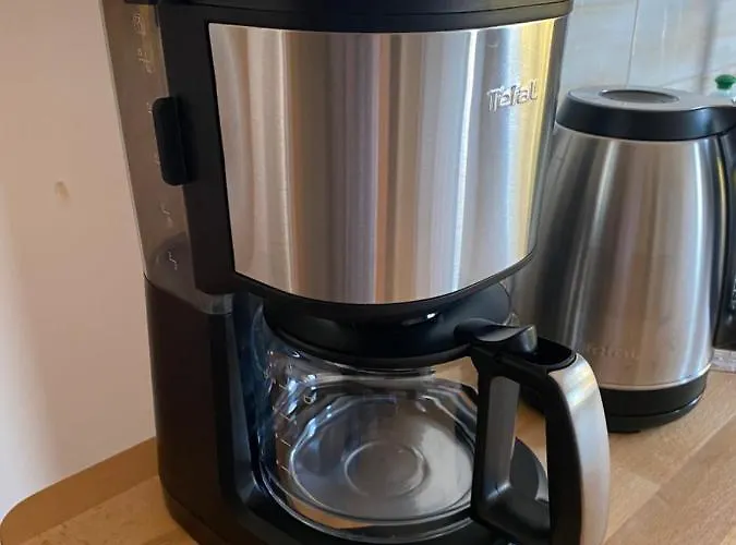 Unter Dem Dach Mit Parkplatz *