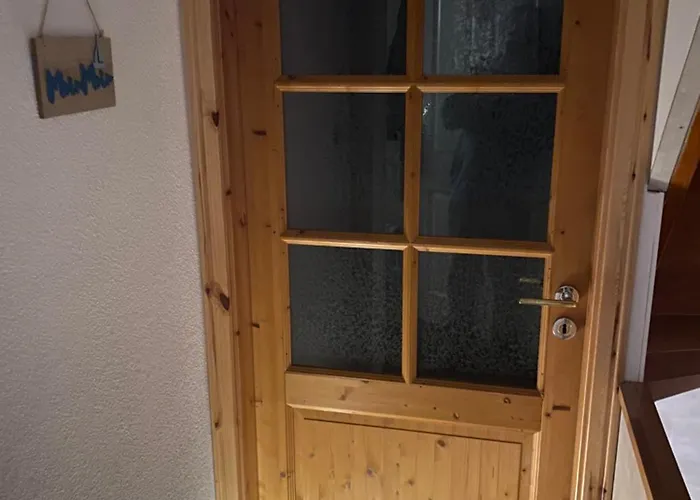 Appartement Unter Dem Dach Mit Parkplatz Bremen