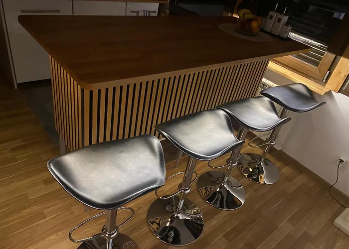 Unter Dem Dach Mit Parkplatz Bremen