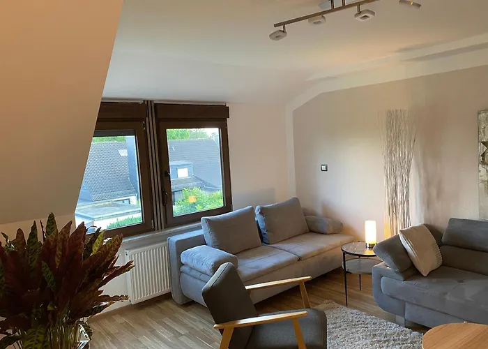 Apartment Unter Dem Dach Mit Parkplatz *