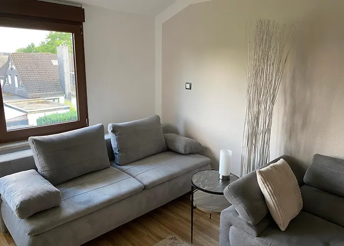 Unter Dem Dach Mit Parkplatz