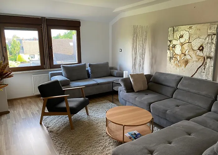 Appartement Unter Dem Dach Mit Parkplatz *