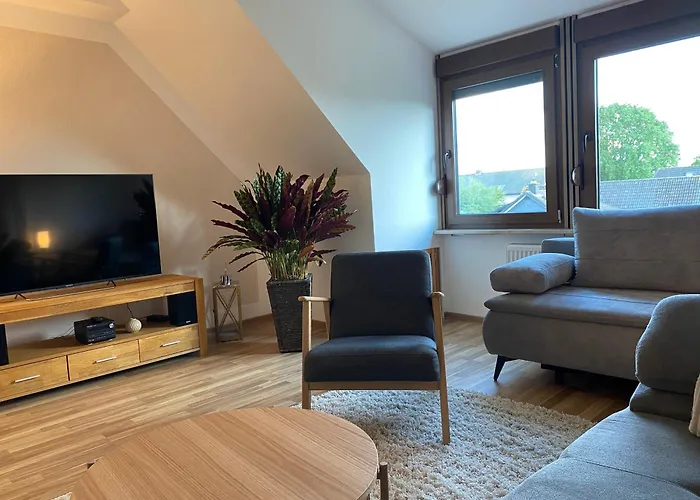 Appartement Unter Dem Dach Mit Parkplatz Bremen